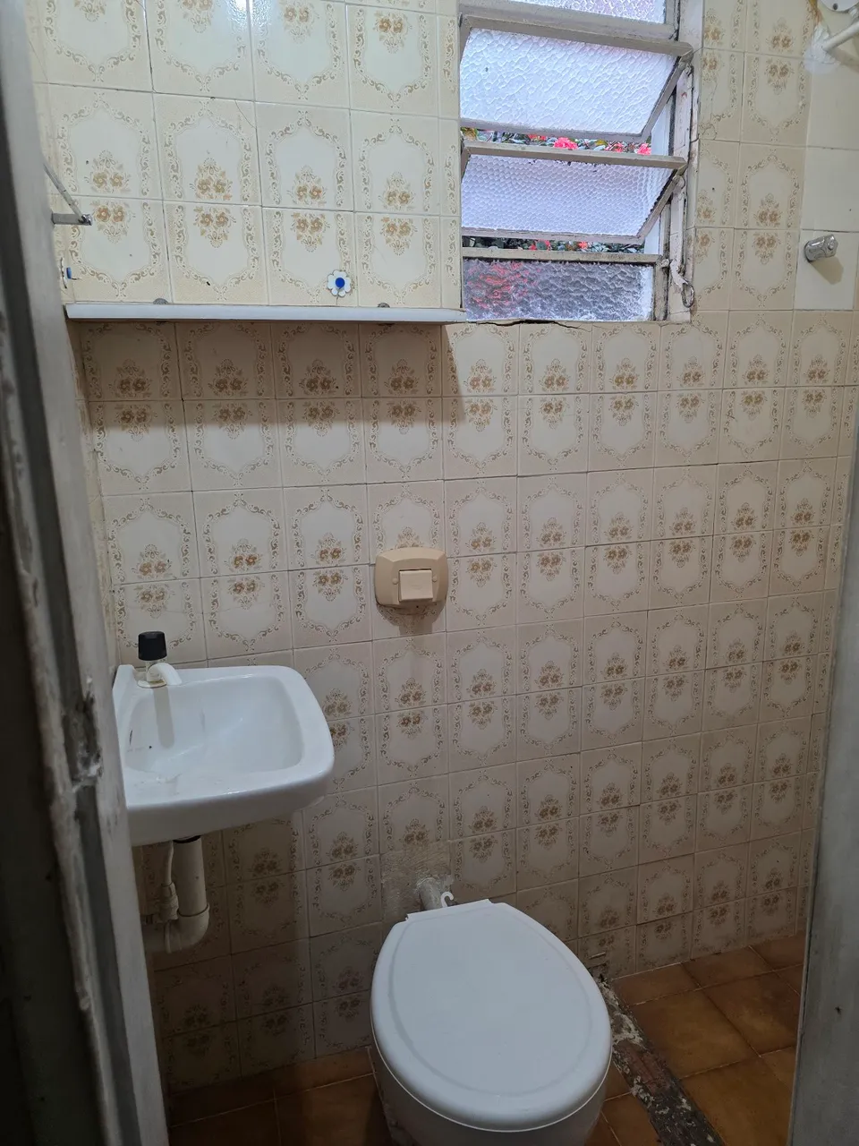 Unfurnished house with separate gas kitchen and 2 bedrooms — photo 9