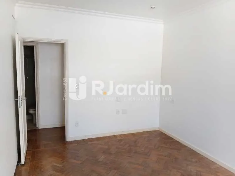 3-bedroom apartment with 130 m² and 3 bathrooms — photo 14