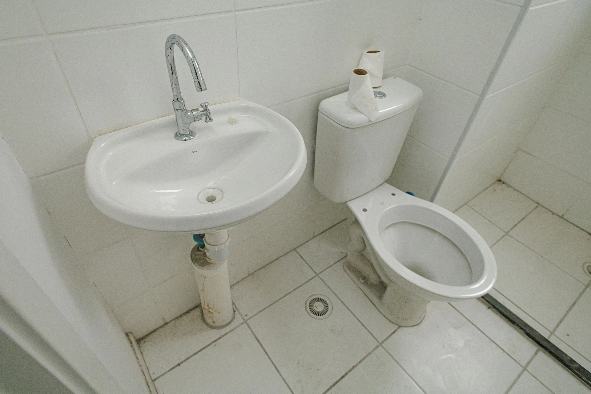 Unfurnished 2-bedroom apartment with 1 bathroom — photo 9