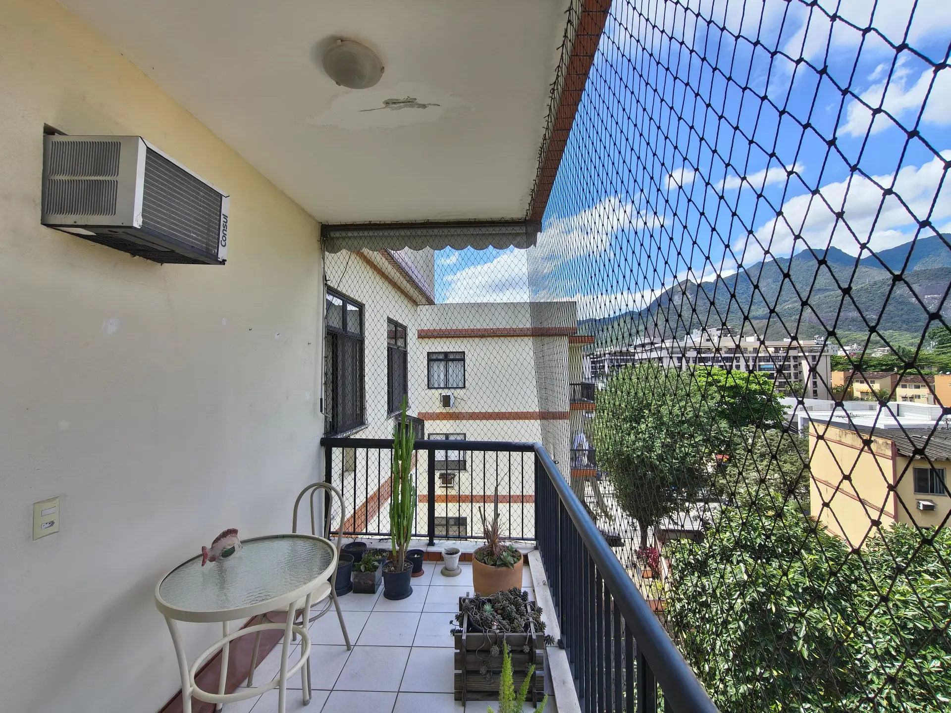 3-bedroom apartment with a balcony for everyday comfort — photo 37