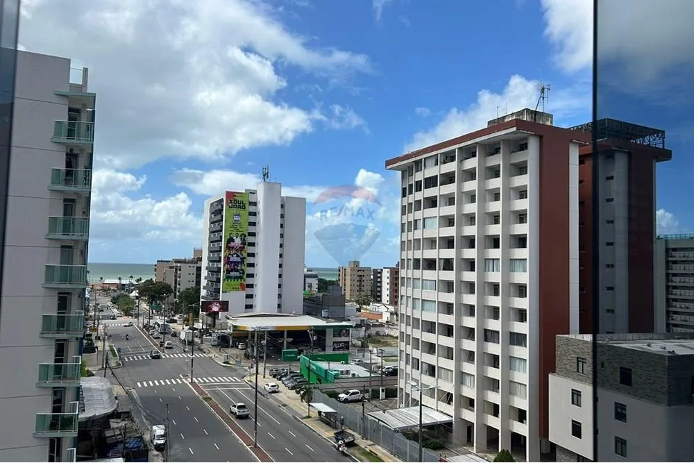 Furnished apartment, 132 m², with a glass-enclosed balcony — photo 63