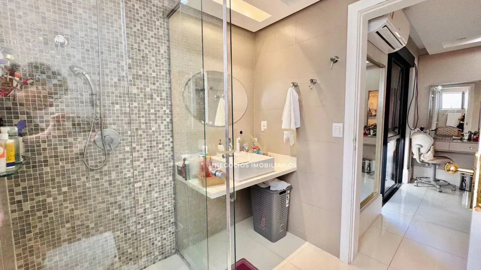 Apartamento amueblado con 4 dormitorios y 183 m² — photo 19