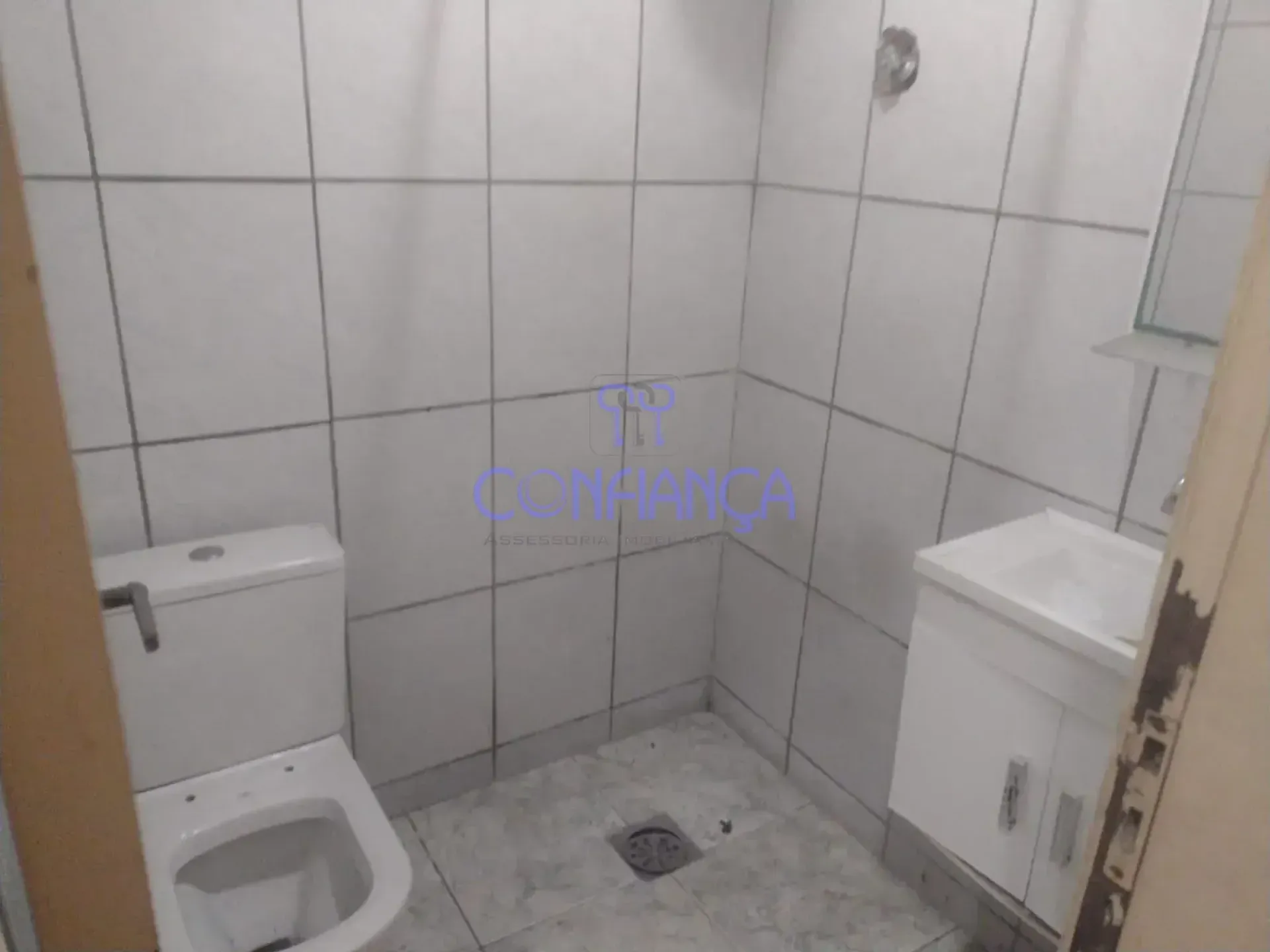 Casa com 3 quartos e 2 suítes, com varanda e quintal — photo 4