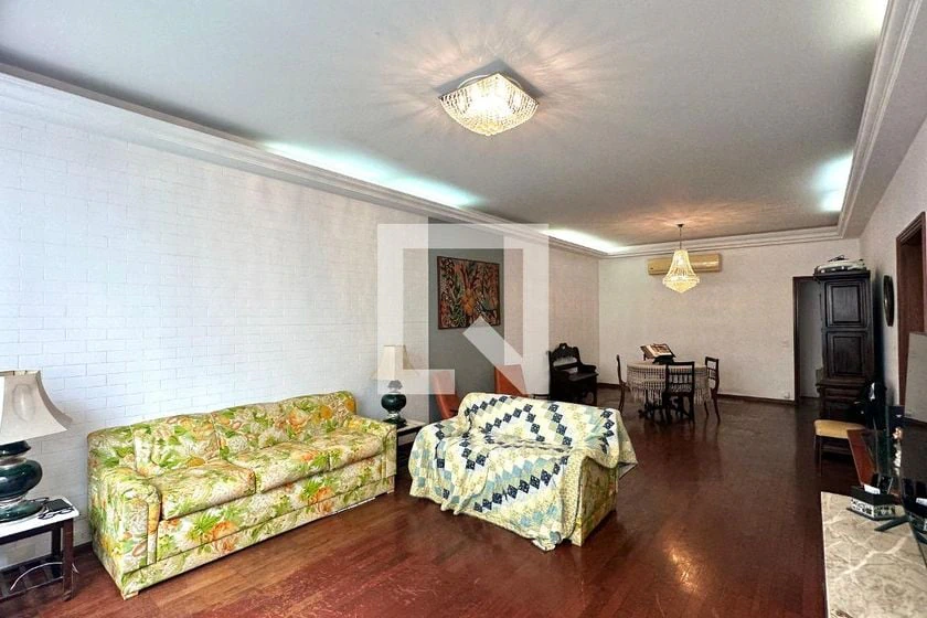 200 m² apartment with a home office and a washing machine — photo 7