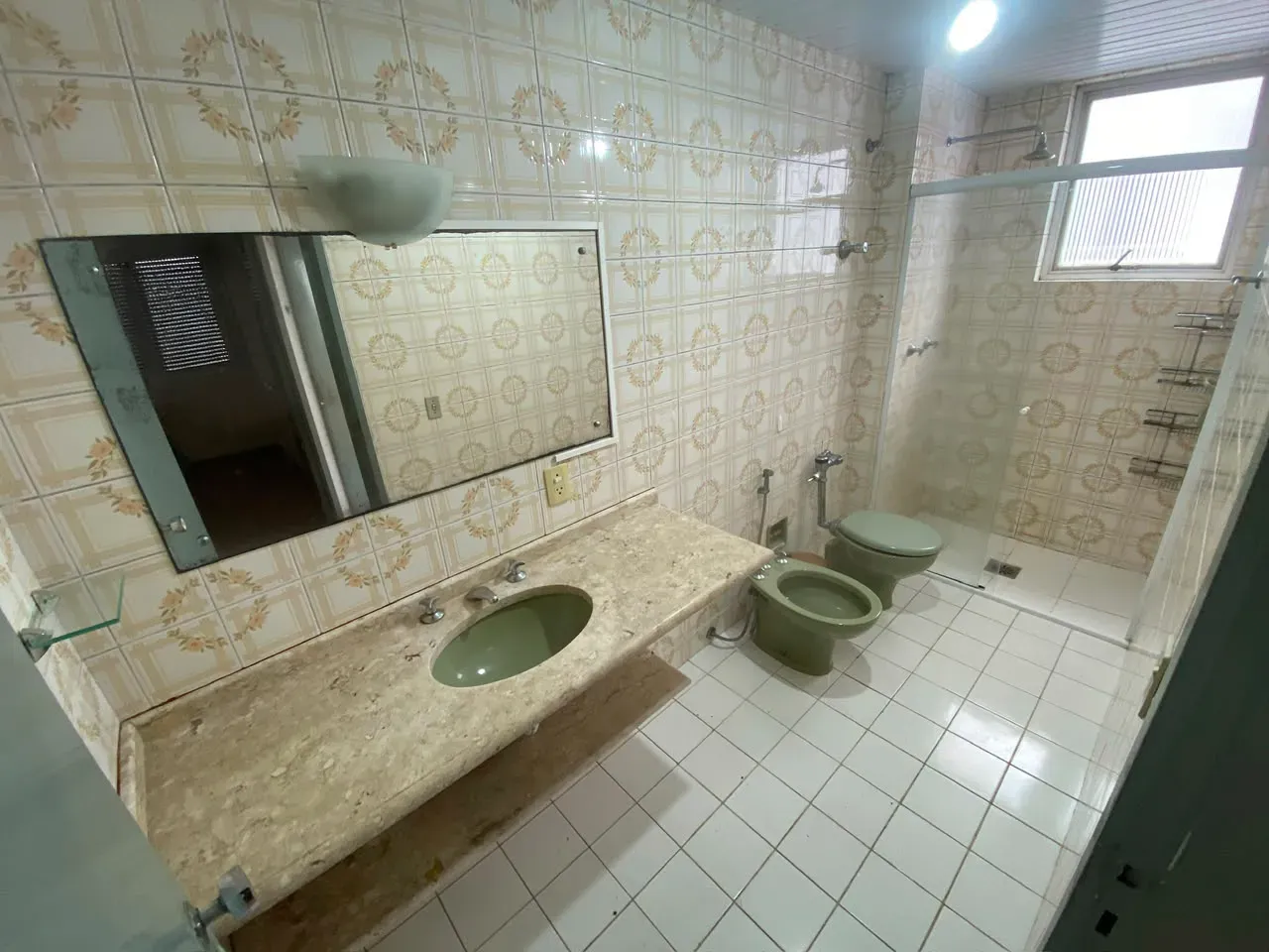 Apartment on the 7th floor with a glass-enclosed balcony — photo 7