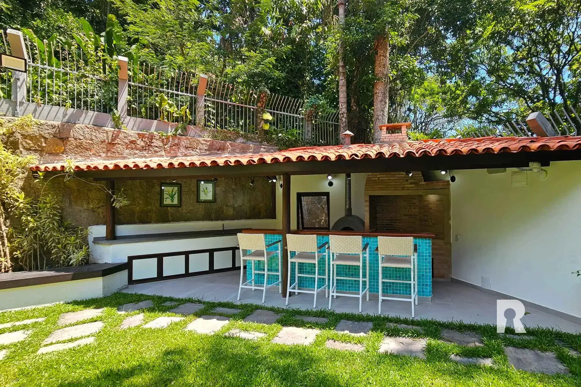 Casa com cozinha integrada e 5 quartos — photo 11