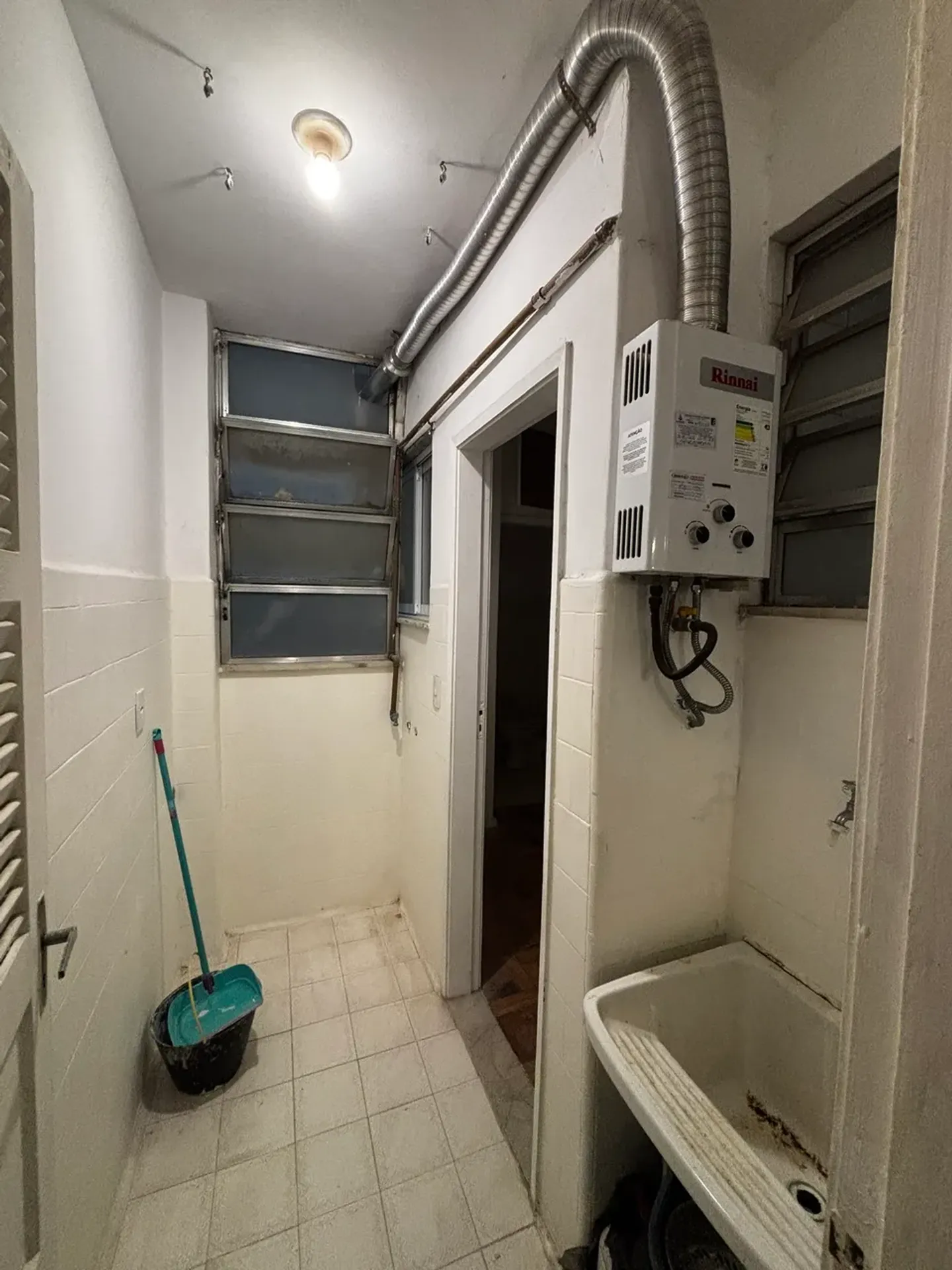 Mountain view in a 2-bedroom apartment, 60 m² — photo 46