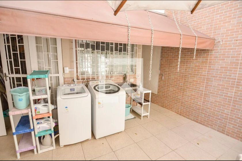 Apartamento amueblado con 1 dormitorio y 22 m² — photo 26