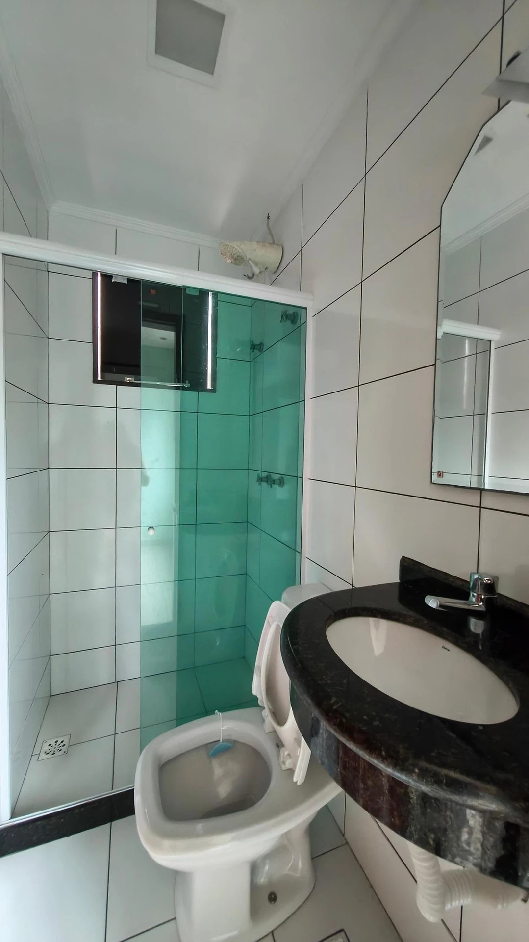 House, 241 m², with floor-to-ceiling windows — photo 20
