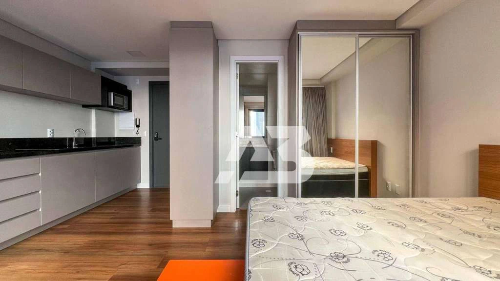 1-bedroom apartment with balcony and private BBQ — photo 2