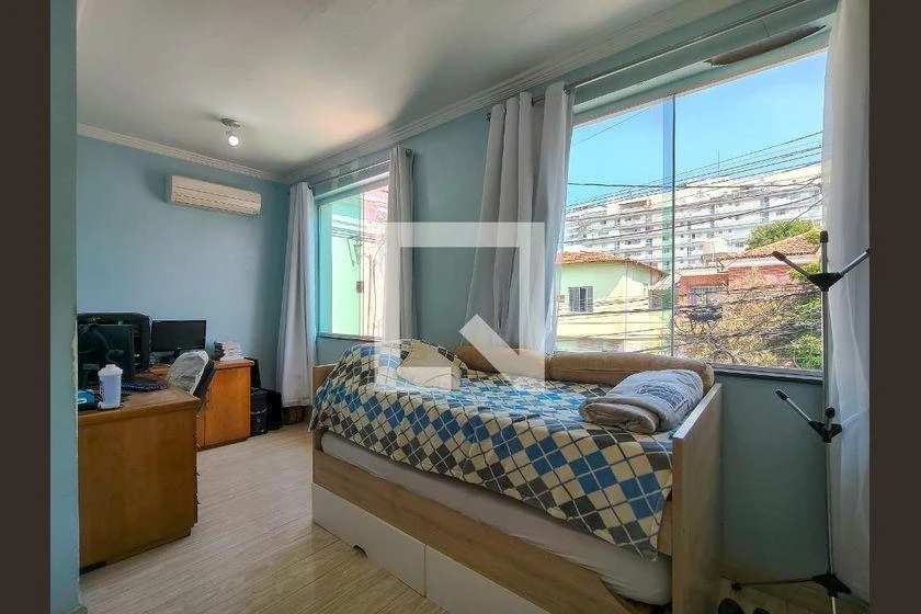 Furnished house with 3 bedrooms, 180 m² and 1 parking spot — photo 18