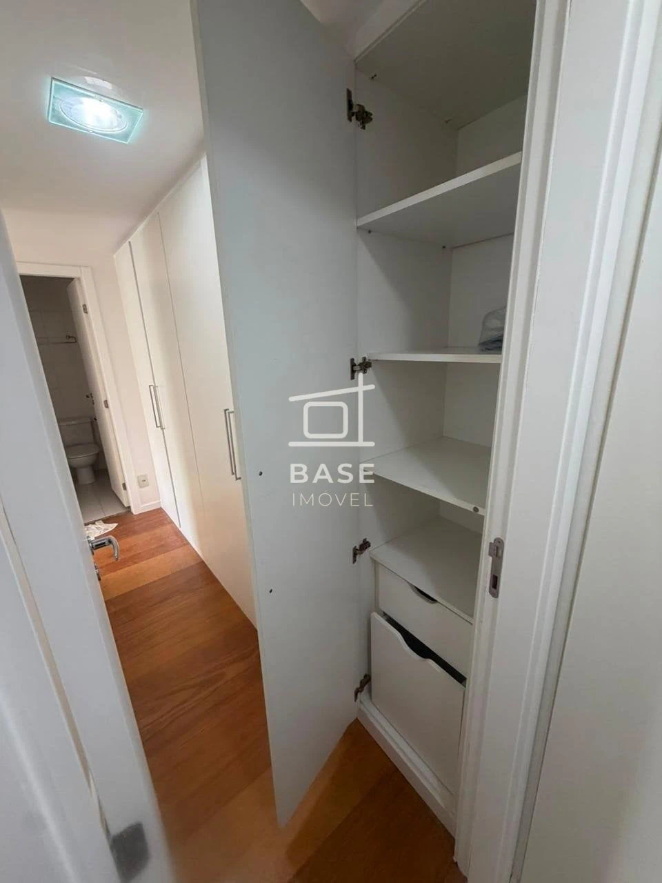 110 m² apartment with 2 suites and a balcony — photo 7