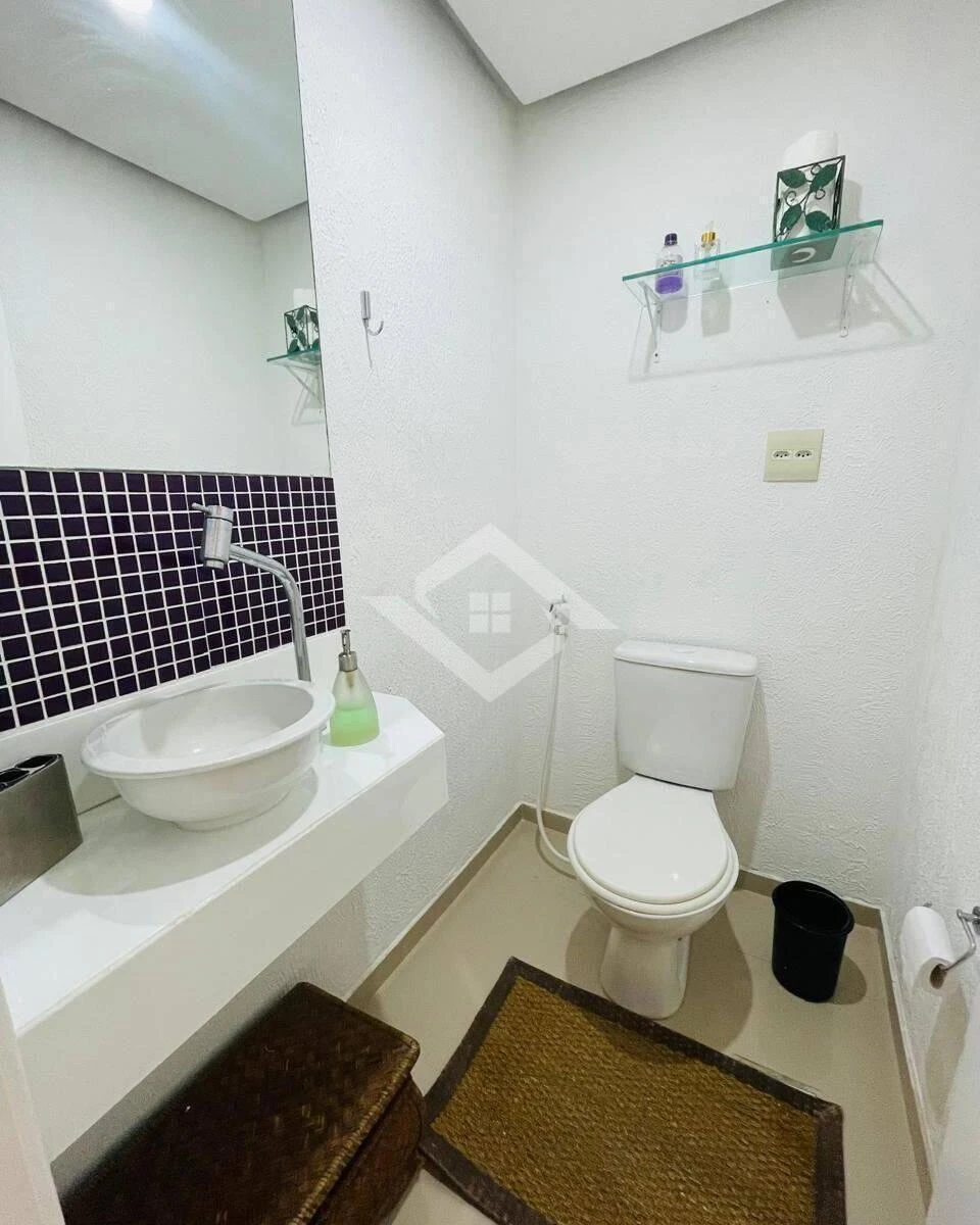 Mountain view in a 2-bedroom apartment, 74 m² — photo 12