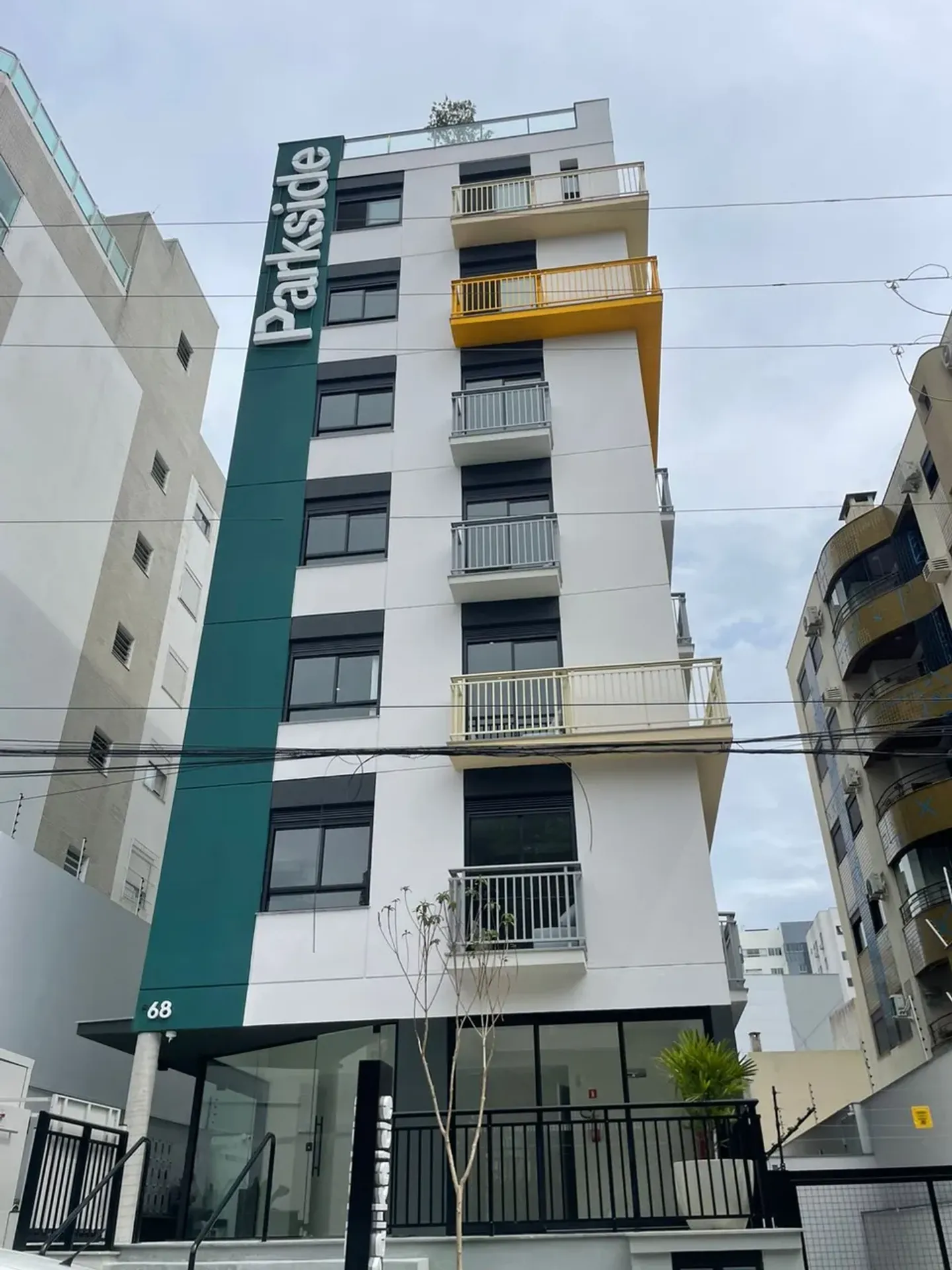 Apartamento mobiliado com cozinha em conceito aberto — photo 10
