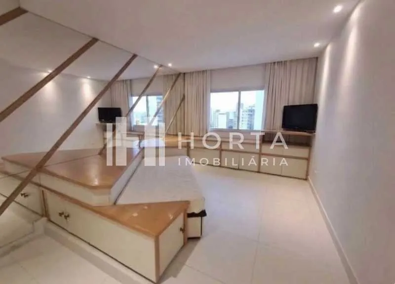 Furnished 299 m² apartment with 4 bedrooms and 4 parking — photo 11