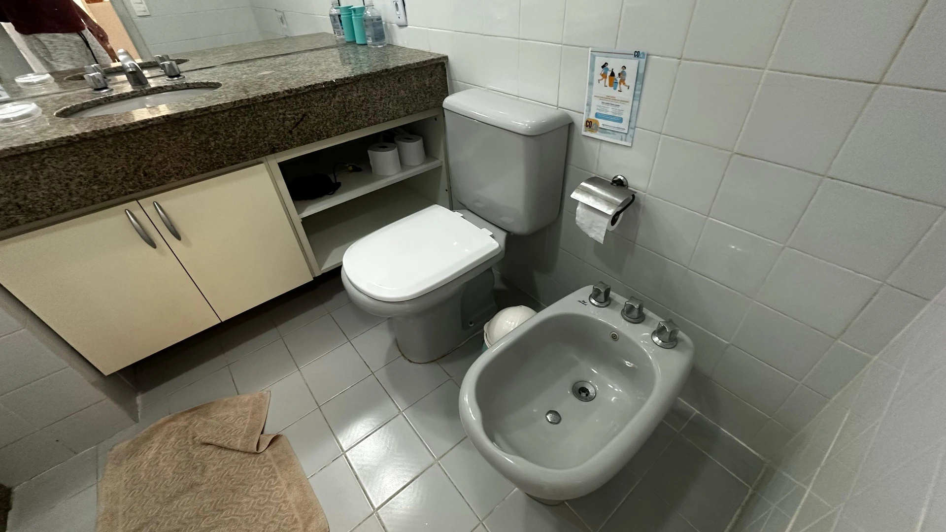 Furnished apartment with balcony and 1 bedroom — photo 11