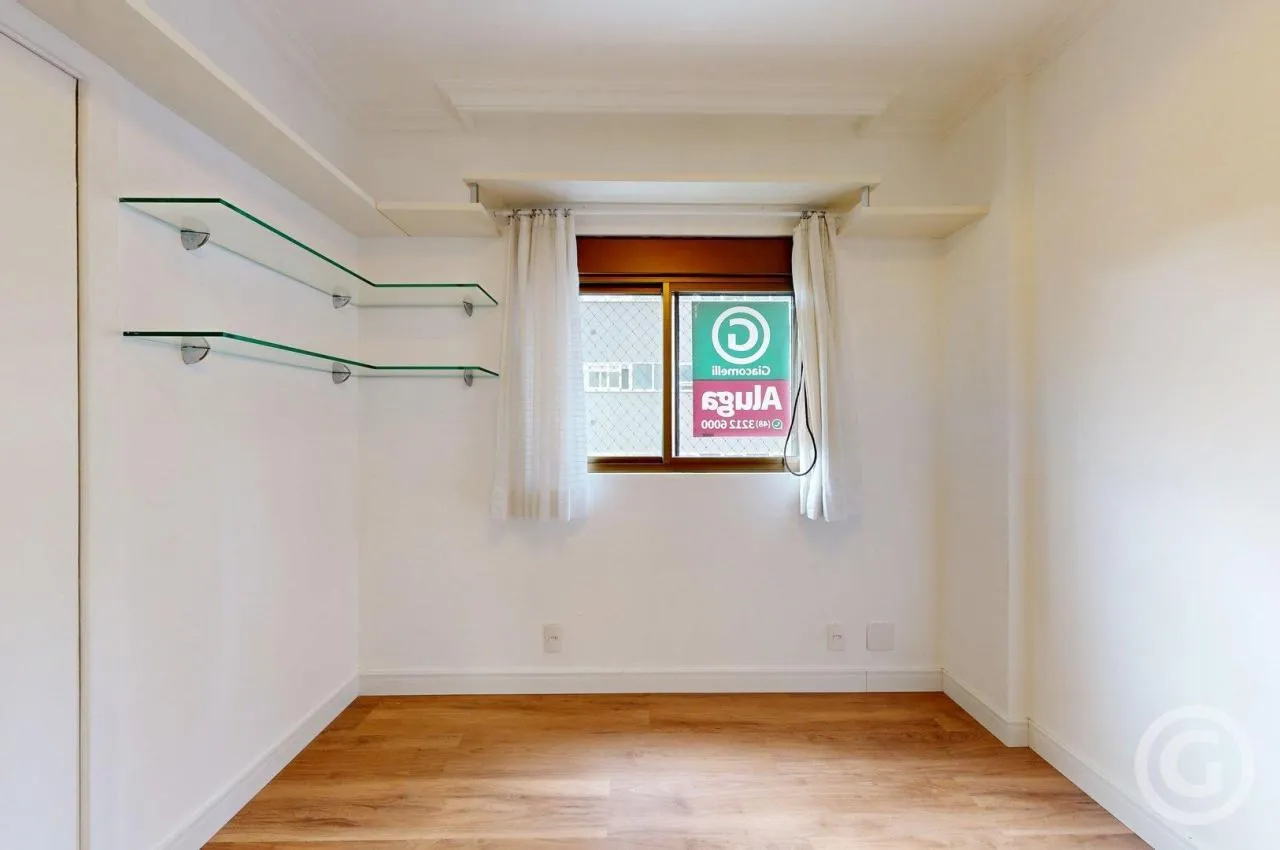 134 m² apartment with 3 en-suites and 2 parking spots