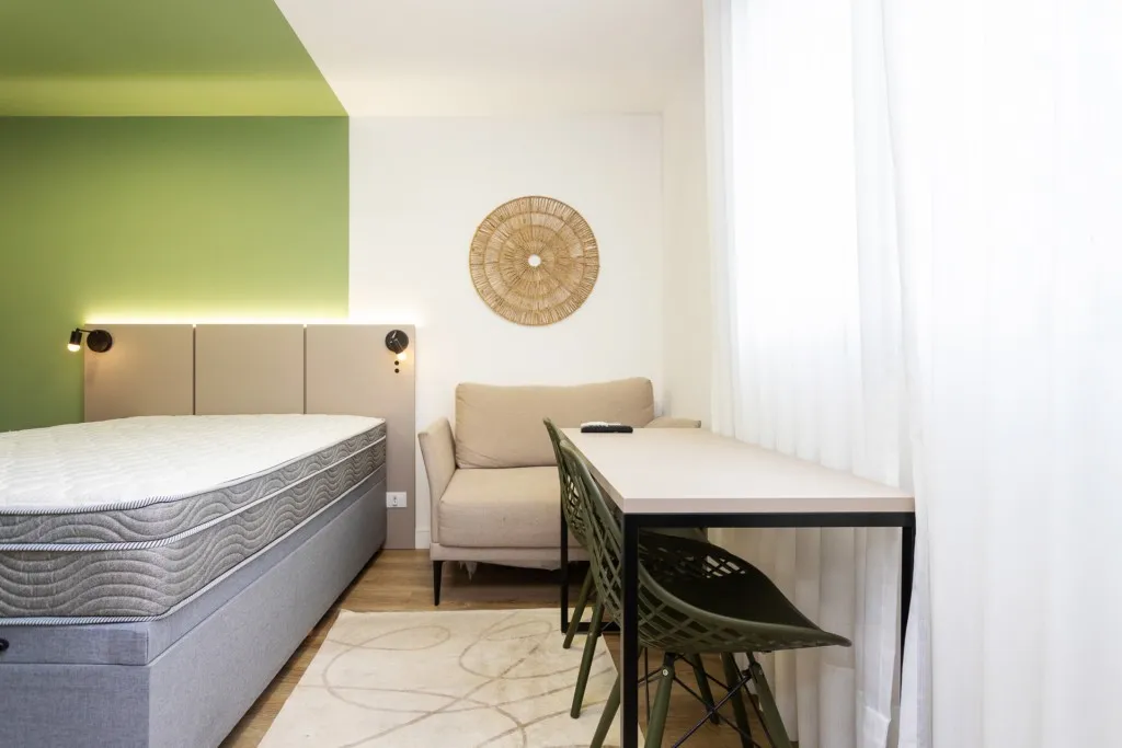 Furnished 1-bedroom apartment, 27 m² with 1 bathroom — photo 13