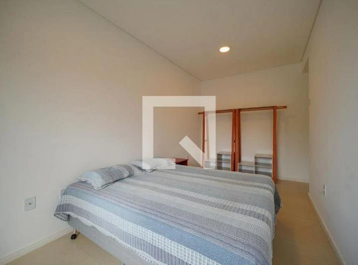 Apartamento de 70 m² con cocina abierta y 2 dormitorios — photo 8