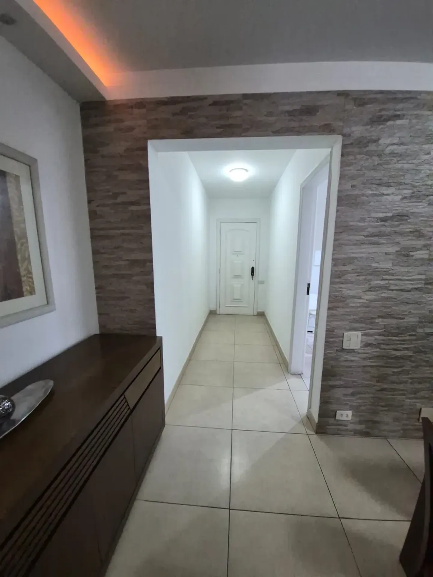 Home office in a 3-bedroom apartment, 140 m² — photo 29