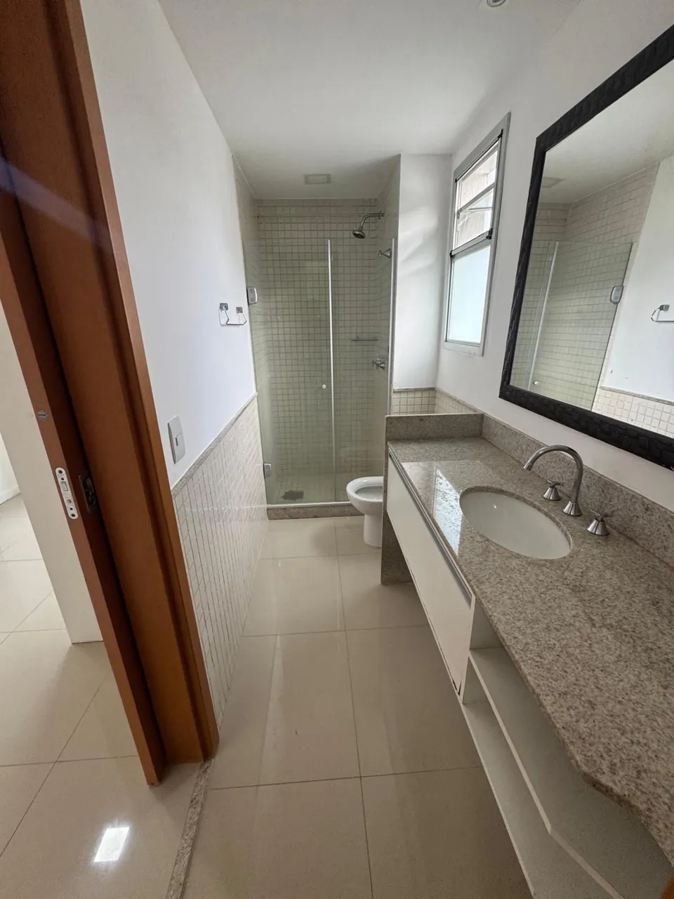 Apartamento duplex mobiliado com 4 quartos e 4 banheiros — photo 13