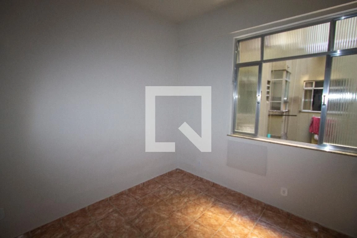 Unfurnished studio with 1 bedroom and 1 bathroom — photo 9