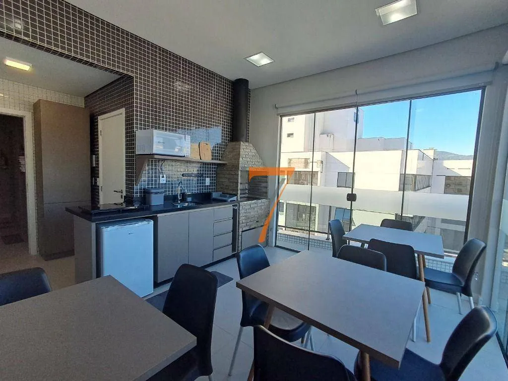 Studio com varanda e churrasqueira na sacada, 30 m² — photo 6