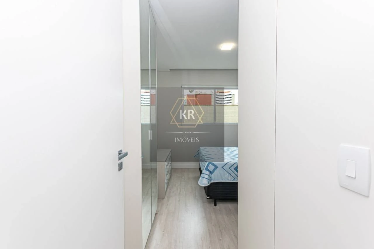 Balcony with a grill in a 2-bedroom apartment, 60 m² — photo 15
