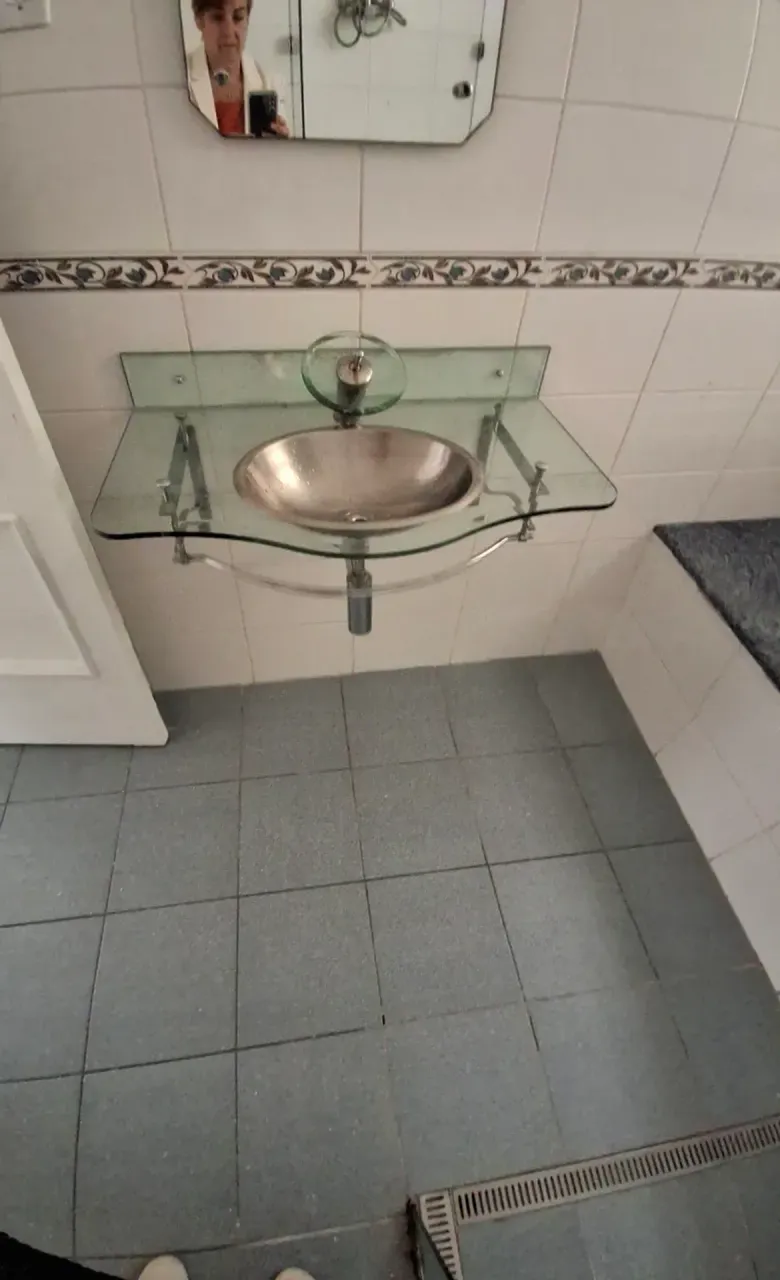 Unfurnished 3-bedroom apartment with 24-hour concierge — photo 13