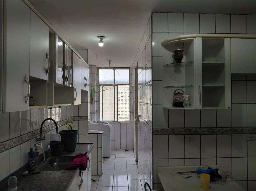 Furnished 90 m² apartment with a suite and balcony — photo 8