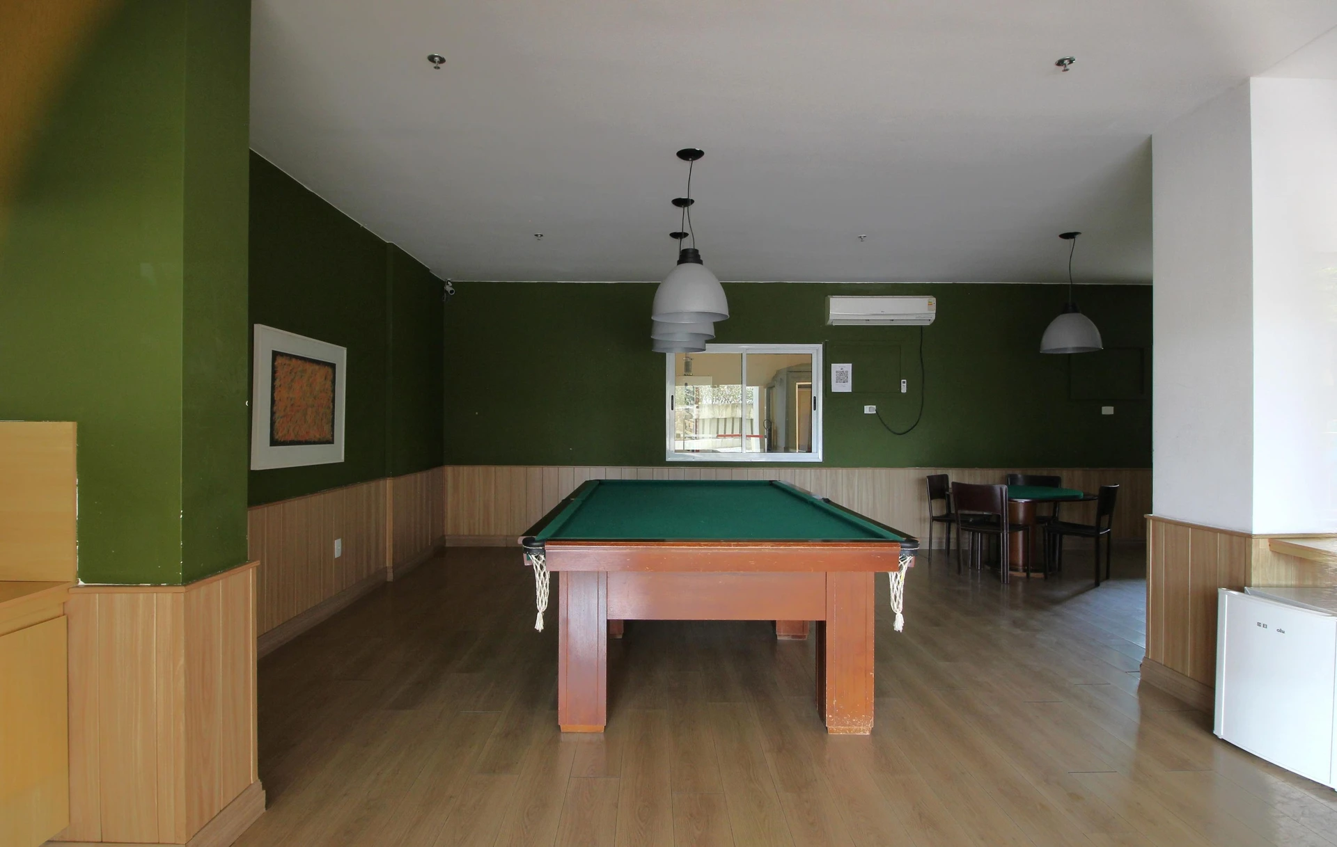 Furnished 3-bedroom apartment with 2 bathrooms — photo 48