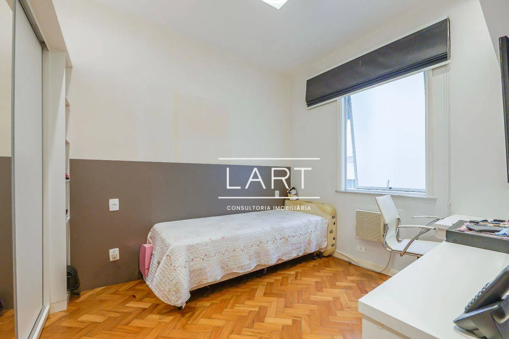4-bedroom apartment with 453 m² and shared elevator — photo 26