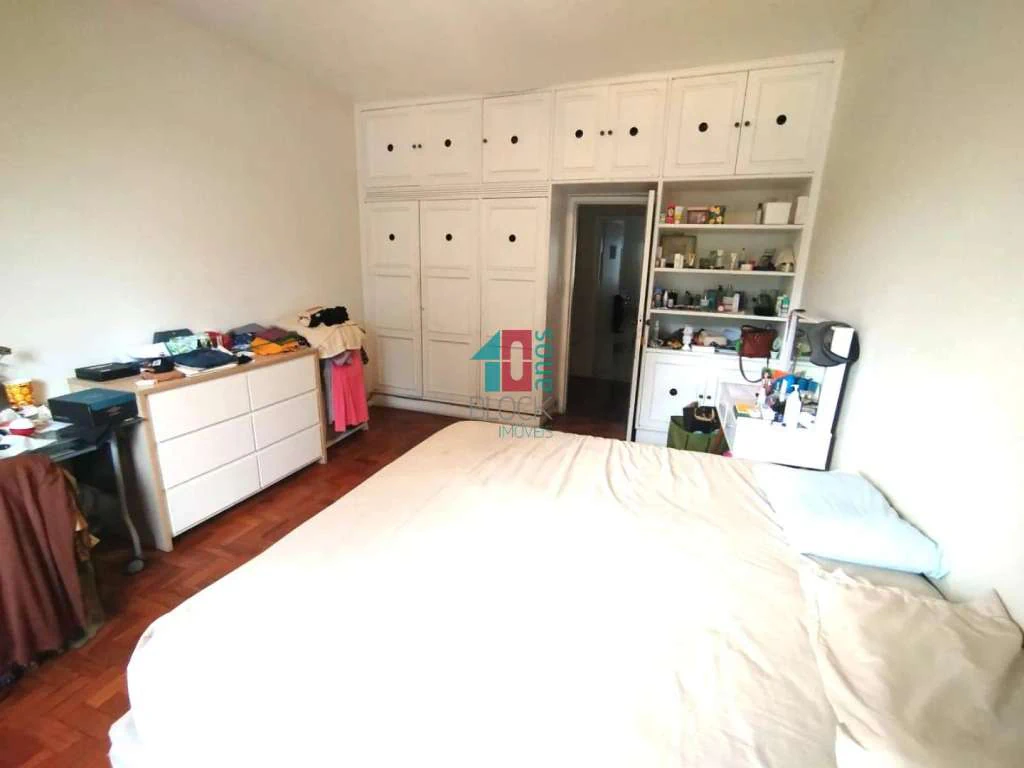 Street house 445 m² with 4 bedrooms and 1 en-suite — photo 11