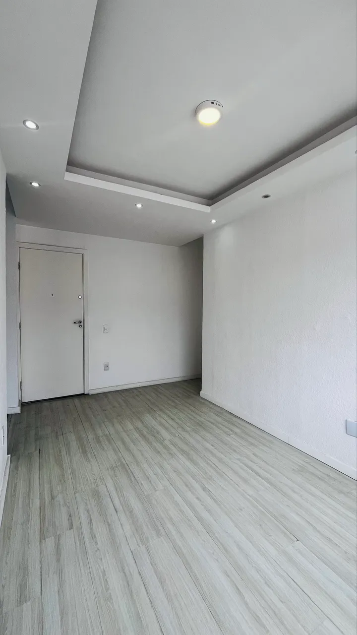 Unfurnished 2-bedroom apartment with 1 bathroom and no parking — photo 3