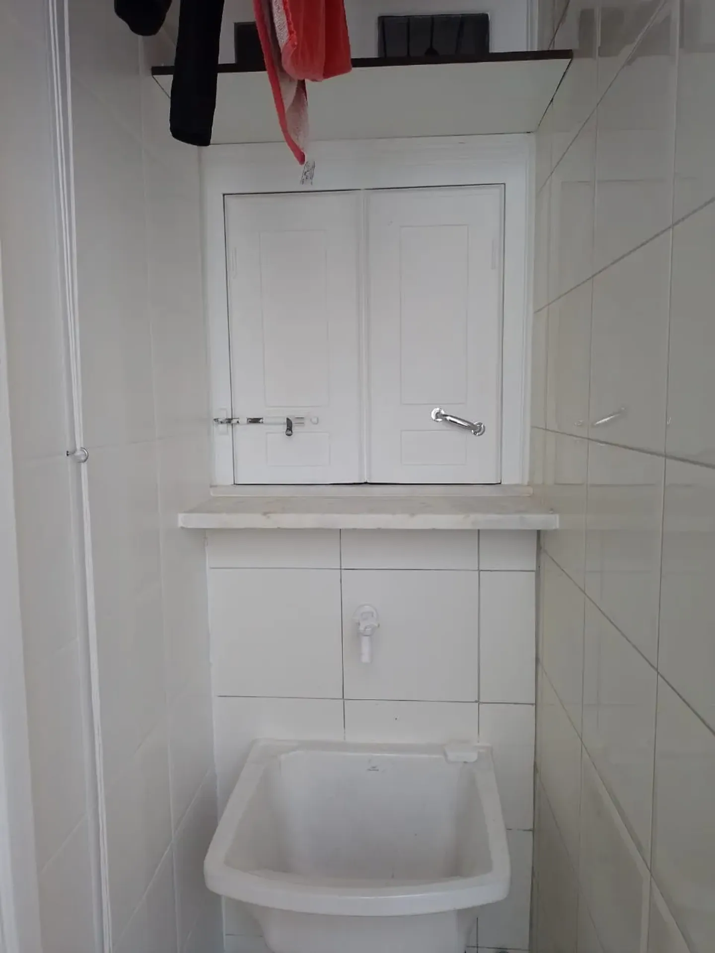 Furnished apartment, 77 m², with a bathtub — photo 17
