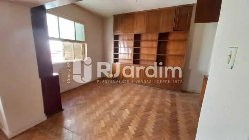 Casa para locação com 5 quartos e 401 m² e cozinha planejada — photo 14