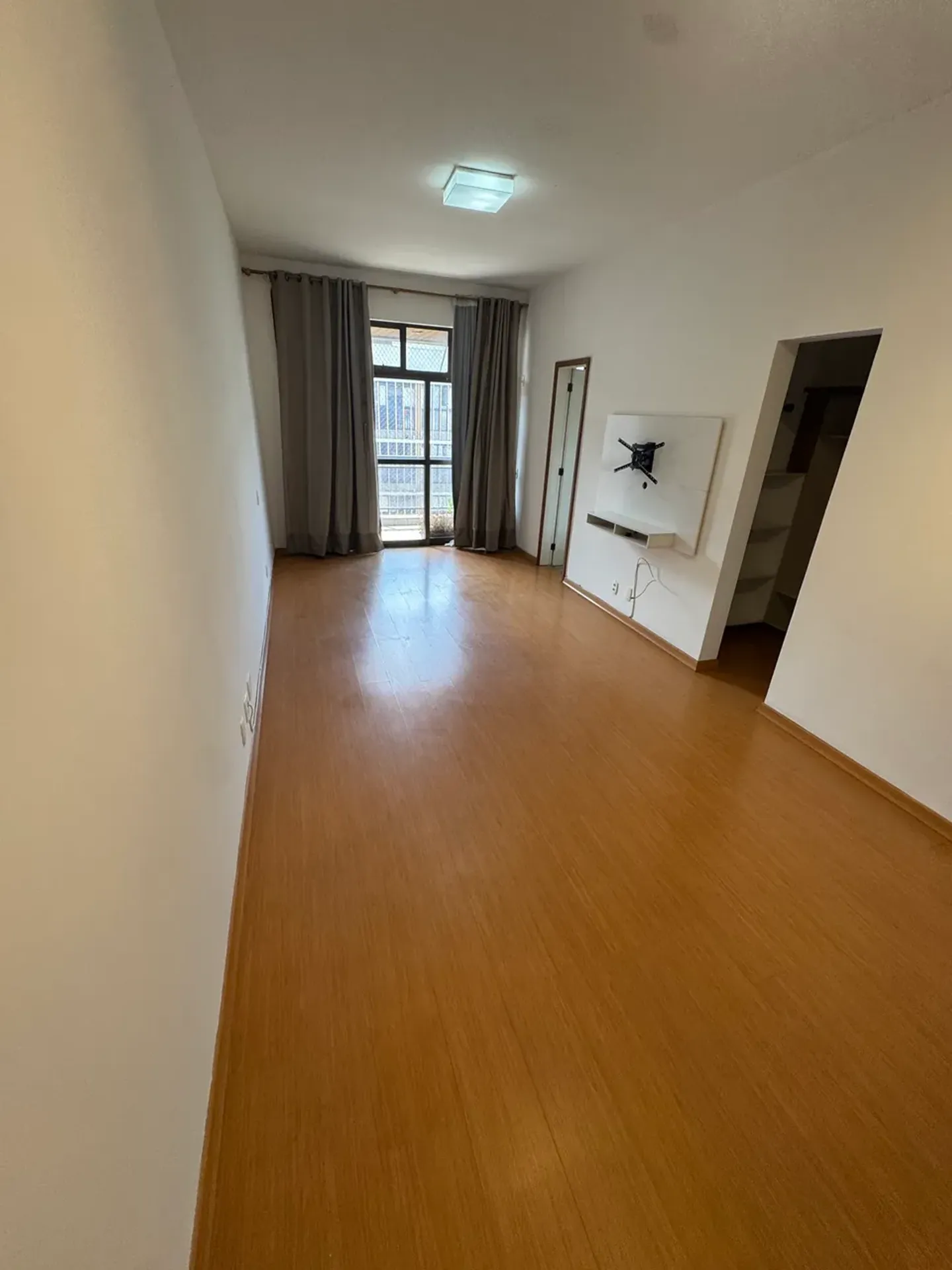 Apartment on the 5th floor with a mountain view — photo 5