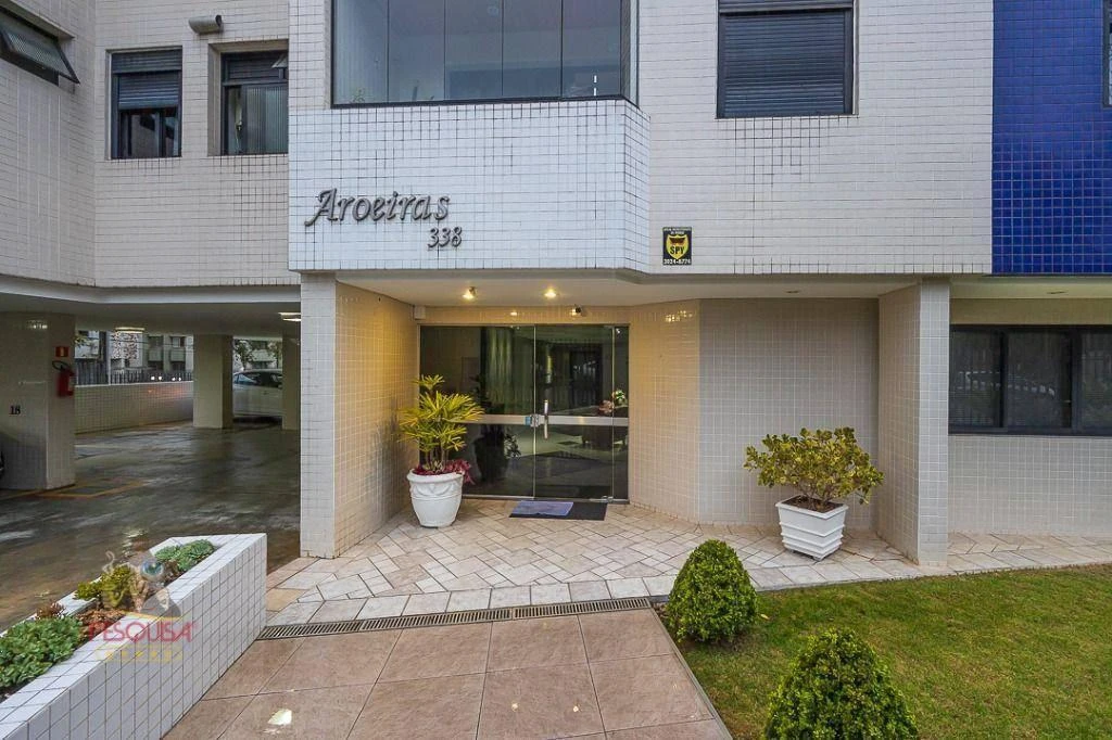 3-bedroom apartment, 1 with its own bathroom, 70 m² — photo 8