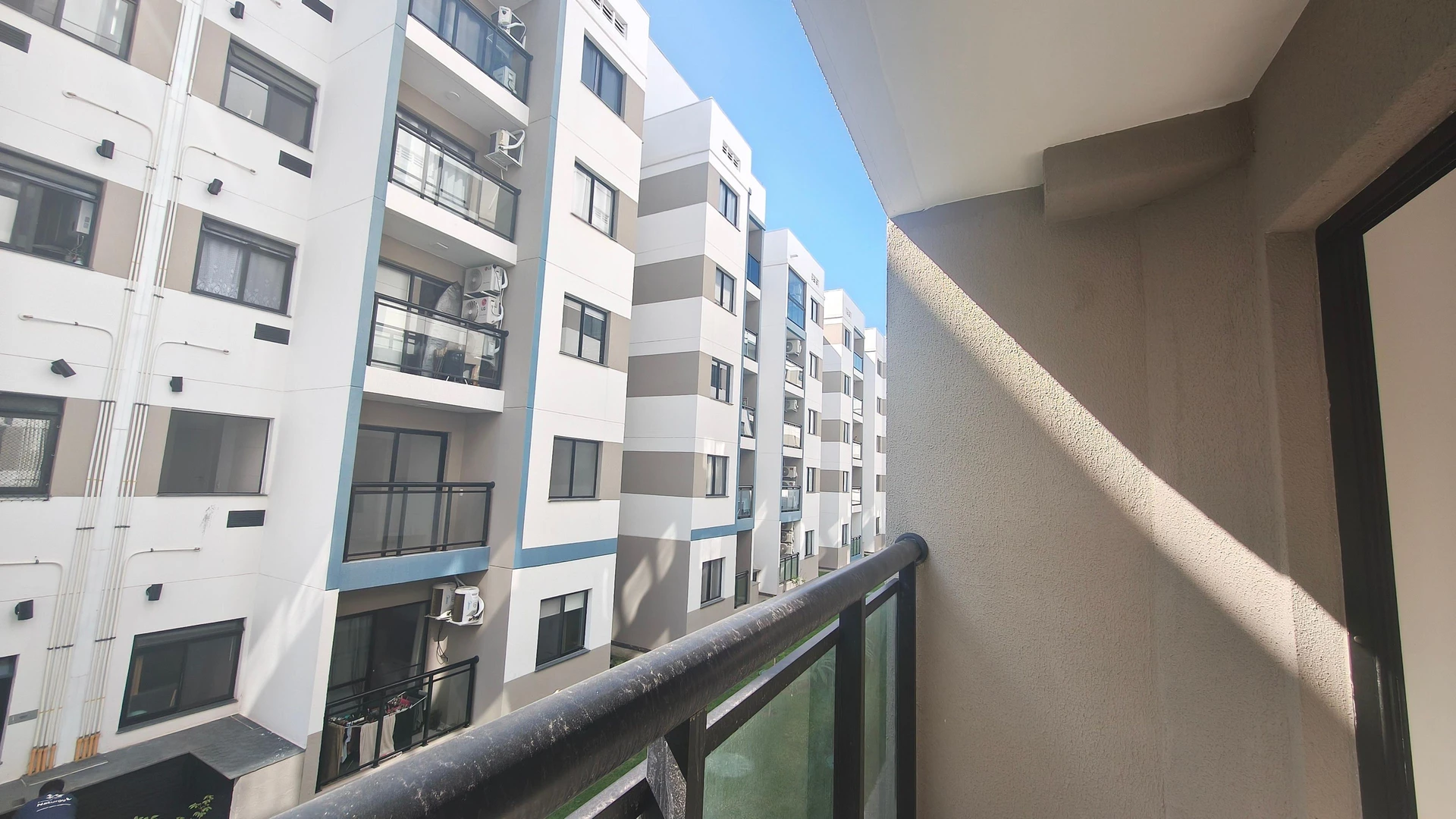 2-bedroom apartment with 1 parking space — photo 25
