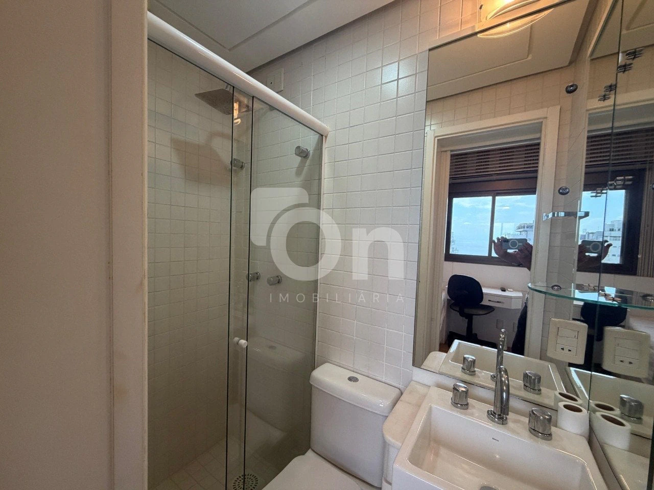 2-bedroom apartment with a water view in Florianópolis — photo 4