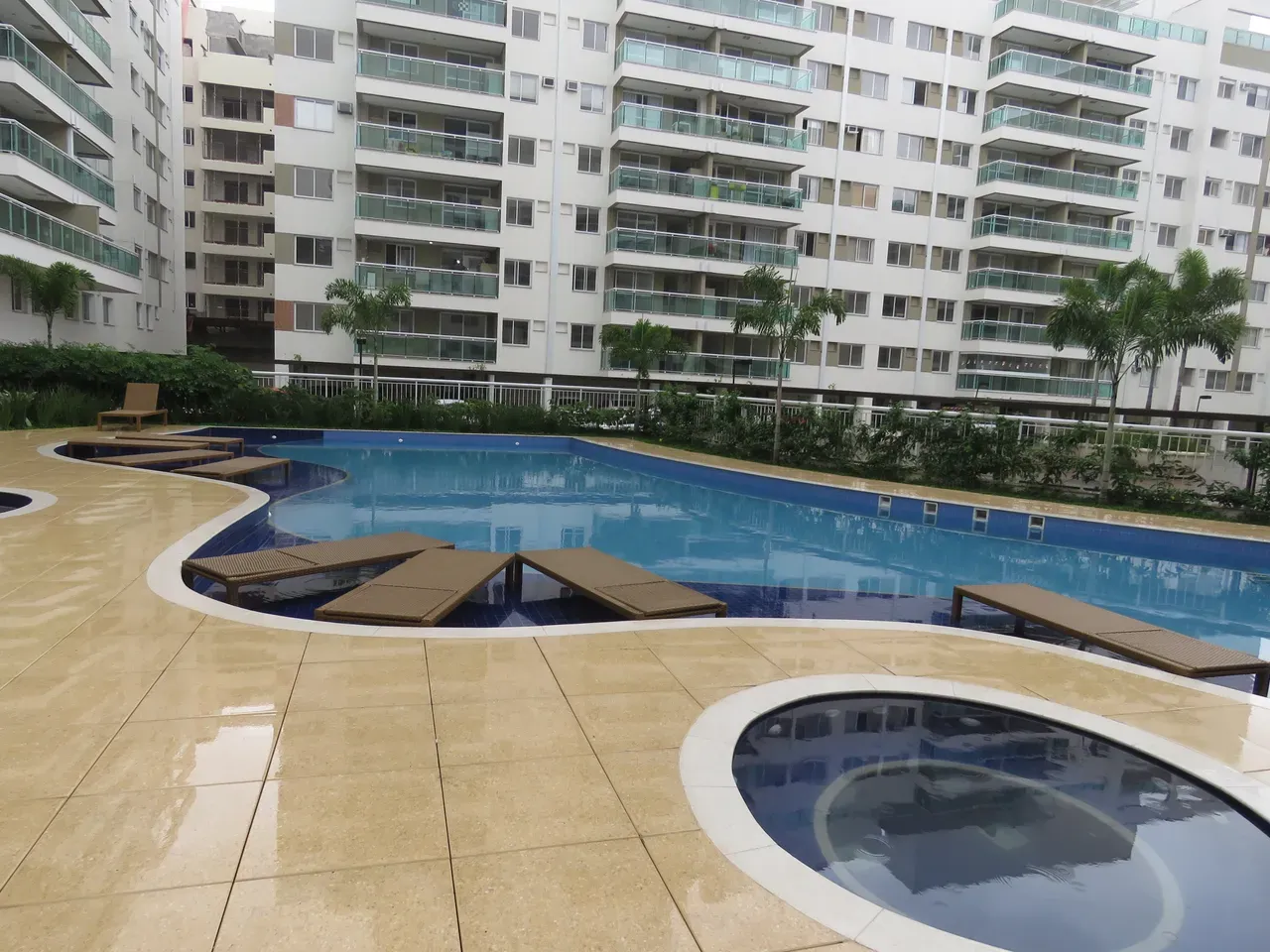 Apartment with 2 bathrooms and glass shower enclosures 61 m² — photo 41