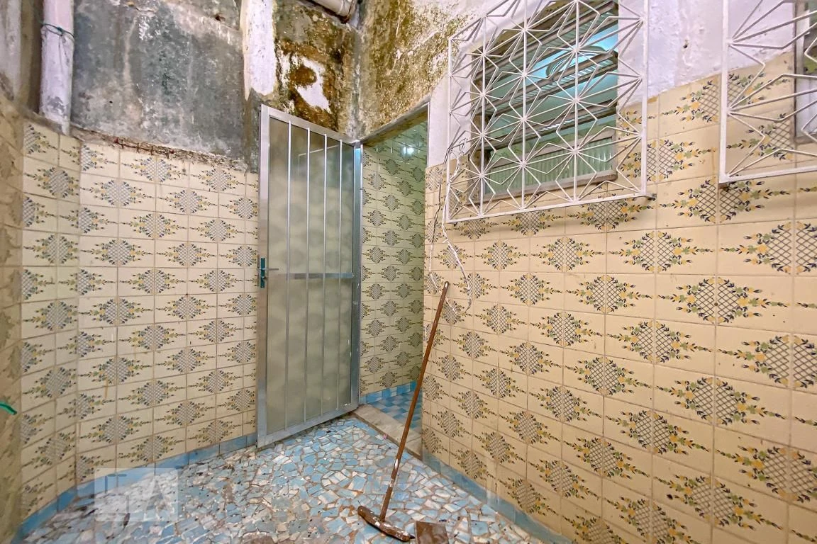 1-bedroom apartment with 1 parking space and pets allowed — photo 10