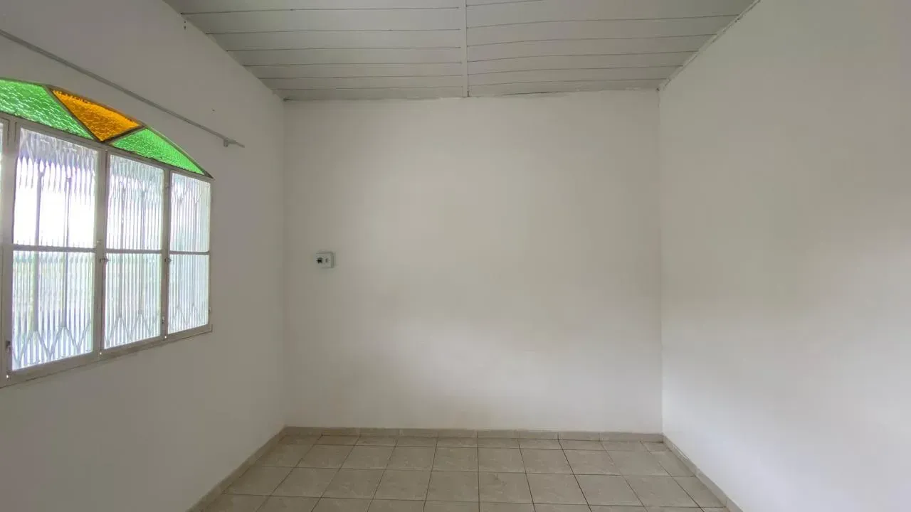 Casa térrea para aluguel com 45 m², 1 quarto e vaga — photo 2