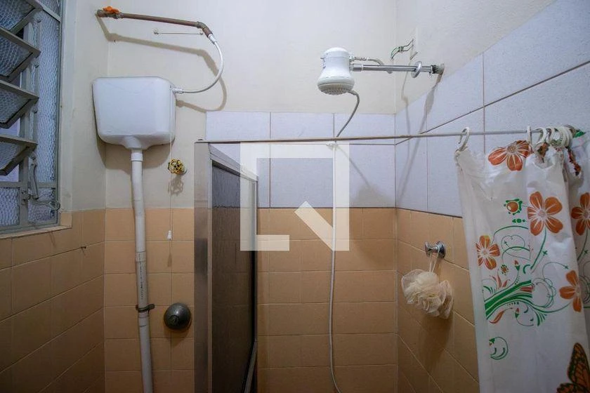 Apartamento para alugar com 2 quartos e 40 m²