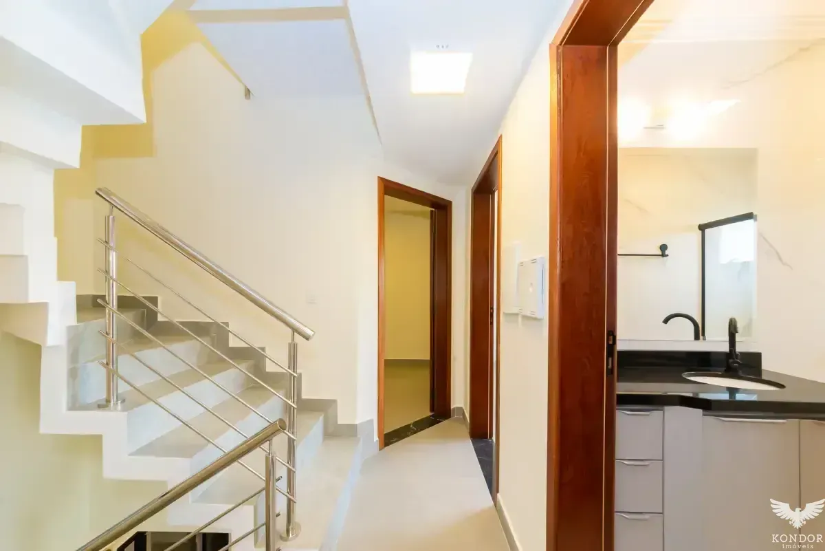 Two-story house with 230 m² and 3 bedrooms, 1 suite — photo 80