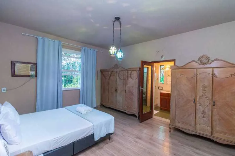 Duplex house with 5 bedrooms and a built-in balcony grill — photo 10