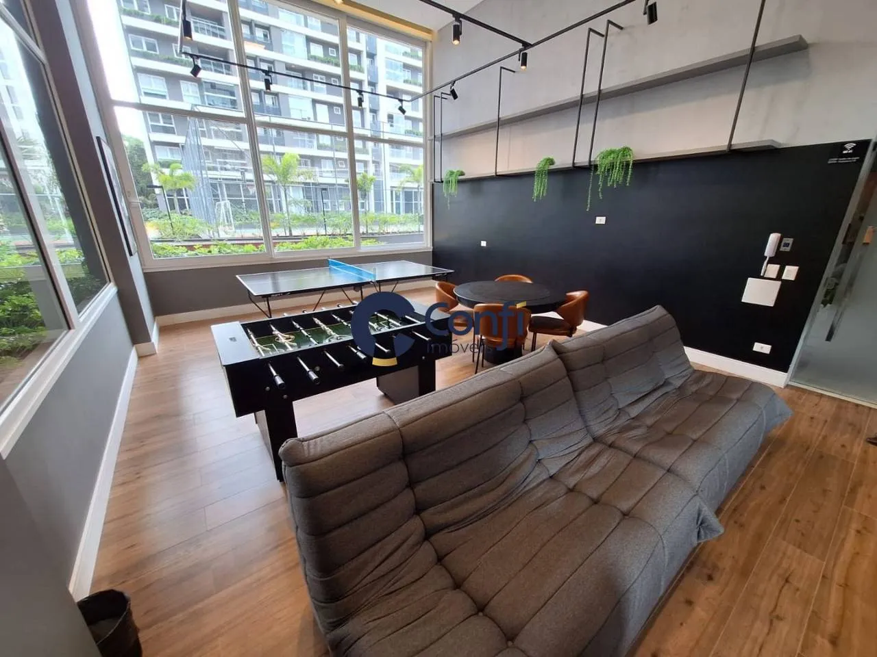 3-bedroom apartment with a grill on the balcony — photo 39