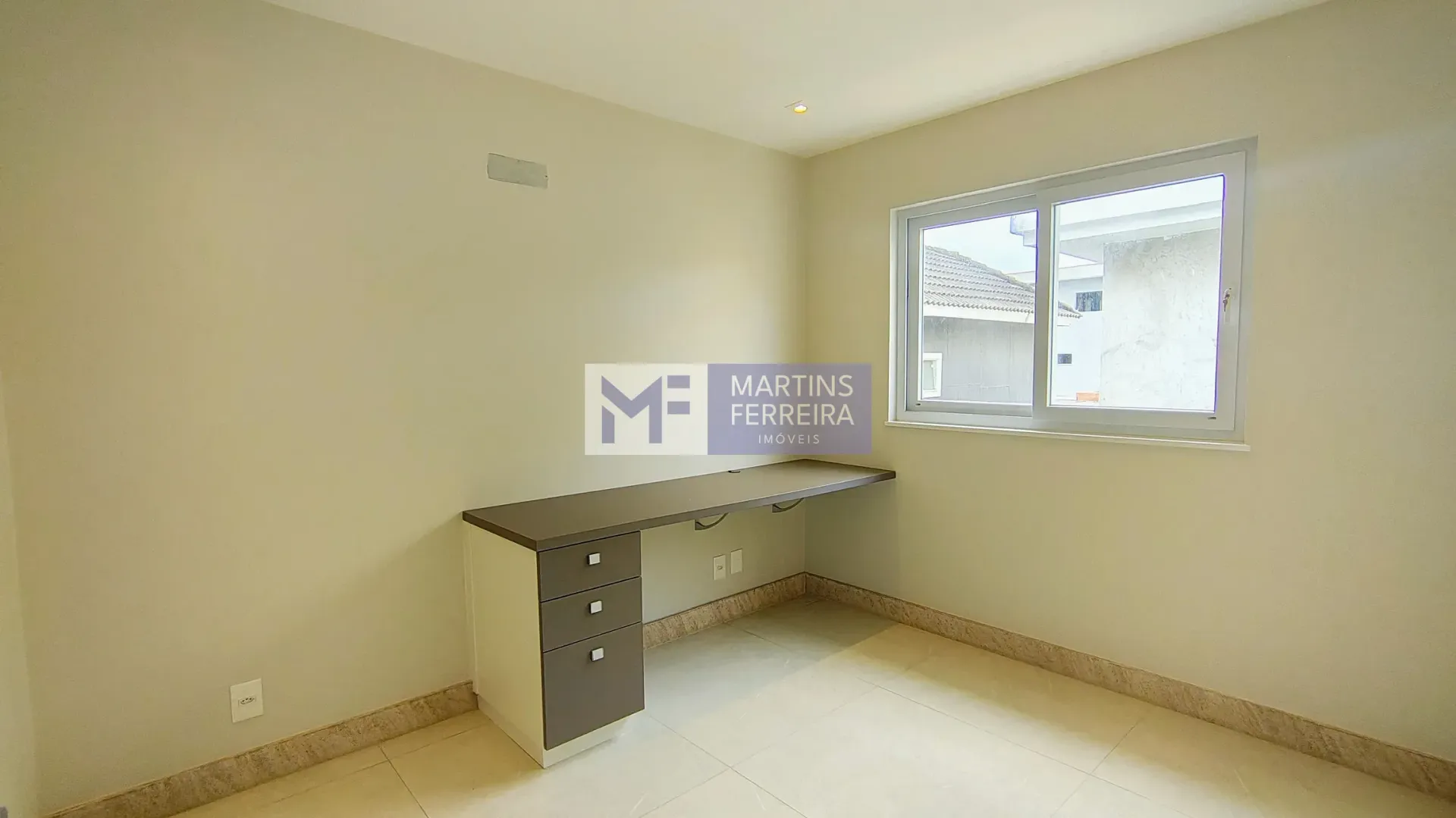 Casa com máquina de lavar, 4 quartos e 5 banheiros — photo 24