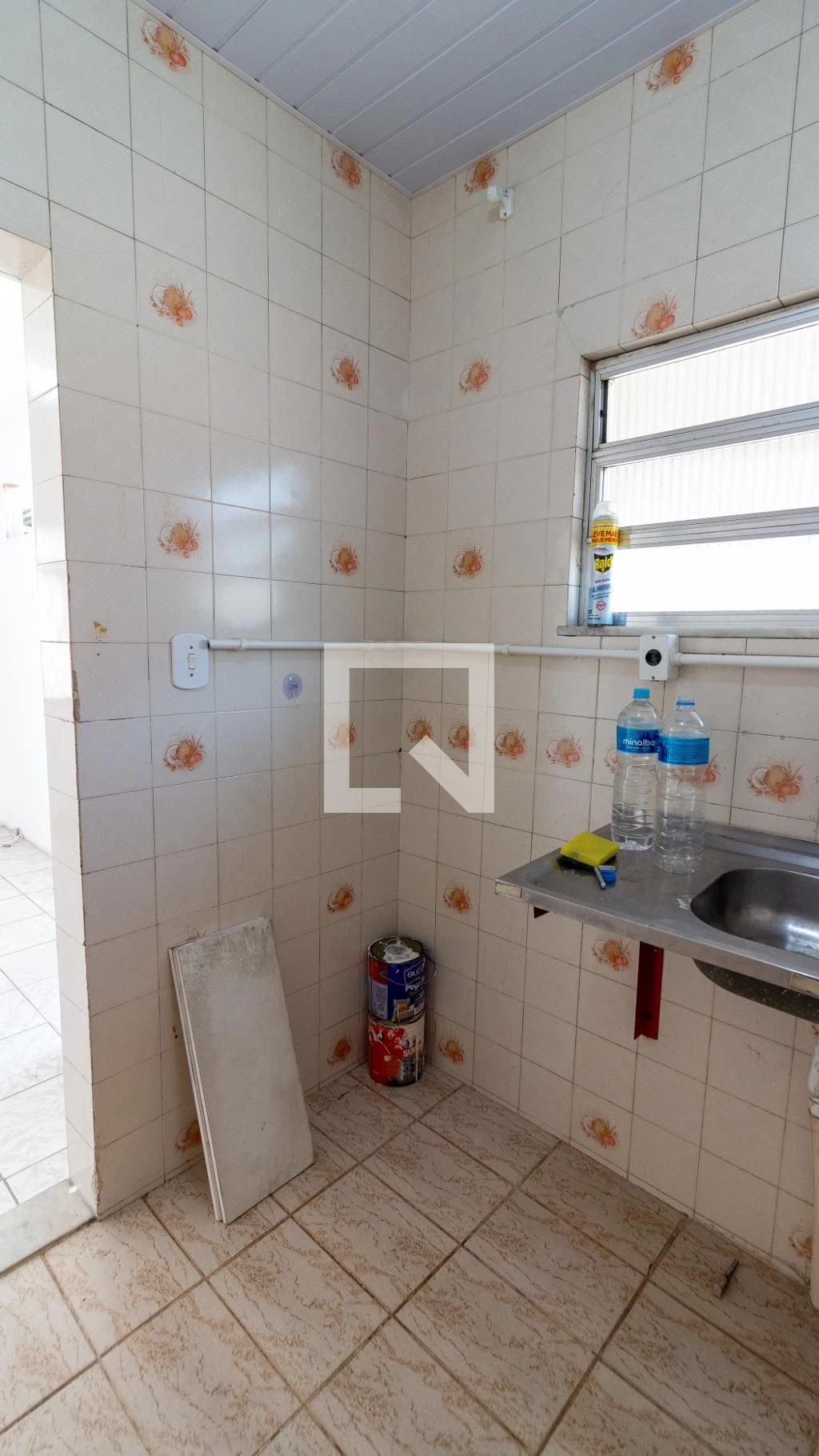 Studio kitnet with balcony, 1 bedroom and 1 bath, no parking — photo 16