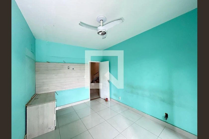 3-bedroom house with a walk-in closet — photo 21